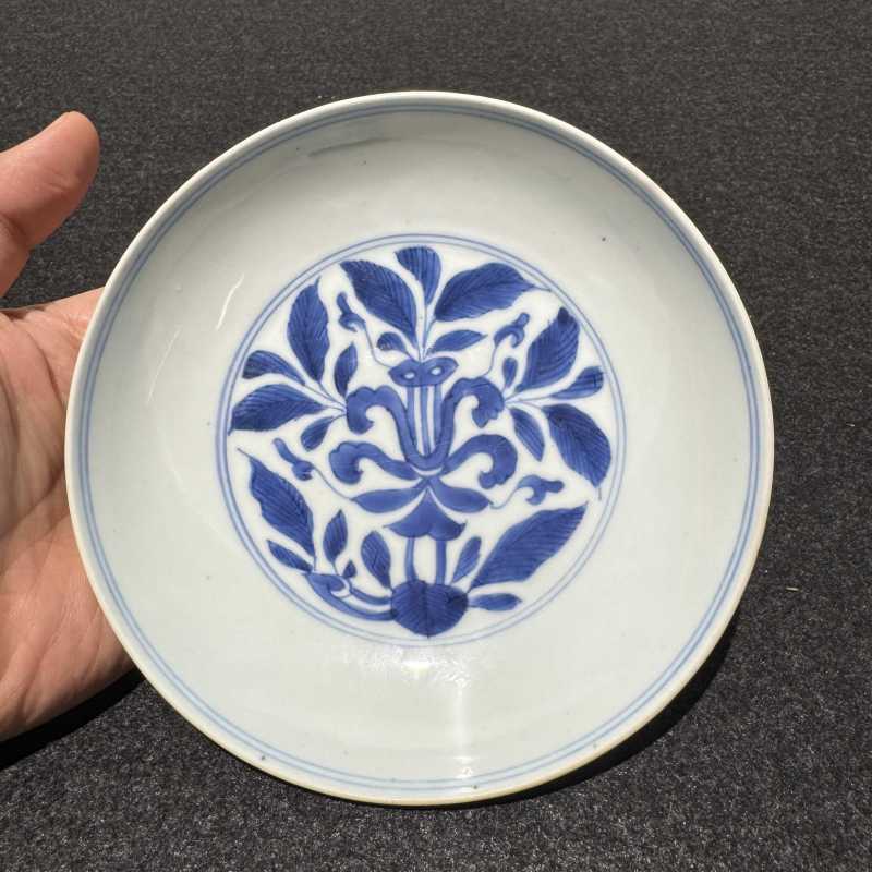 清雍正 青花仿成窑牵牛花纹盘 - 图2