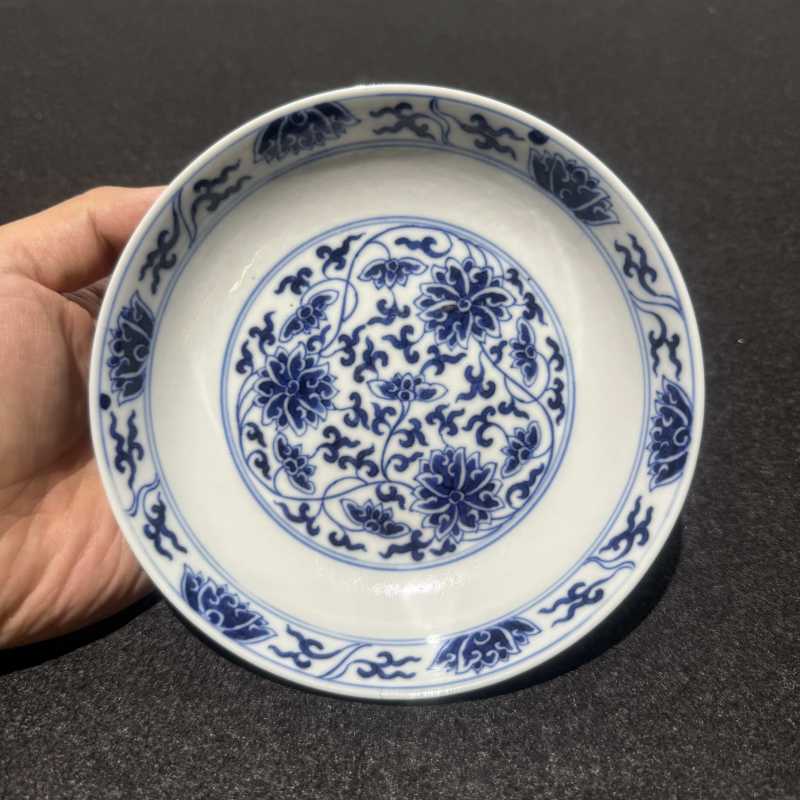 清光绪 青花缠枝花卉纹盘 - 图2