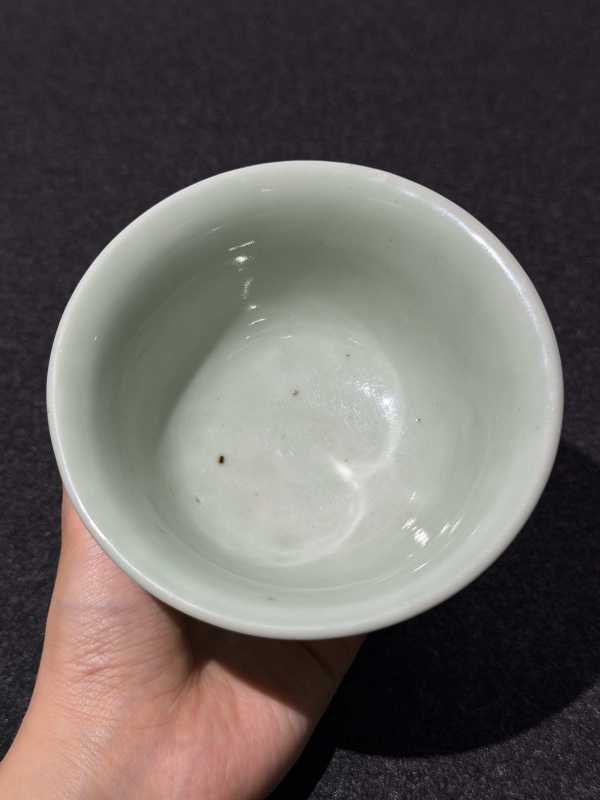 清乾隆 粉青釉铺首衔环耳杯 - 图6
