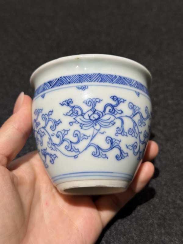 清康熙 青花缠枝莲纹小卷缸 - 图5