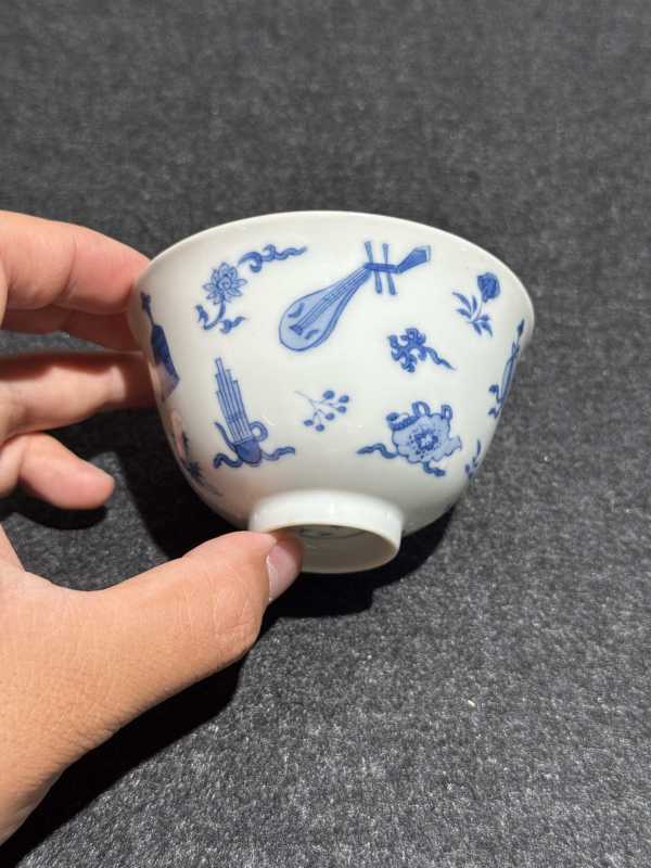 清康熙 青花杂宝纹茶圆 - 图5