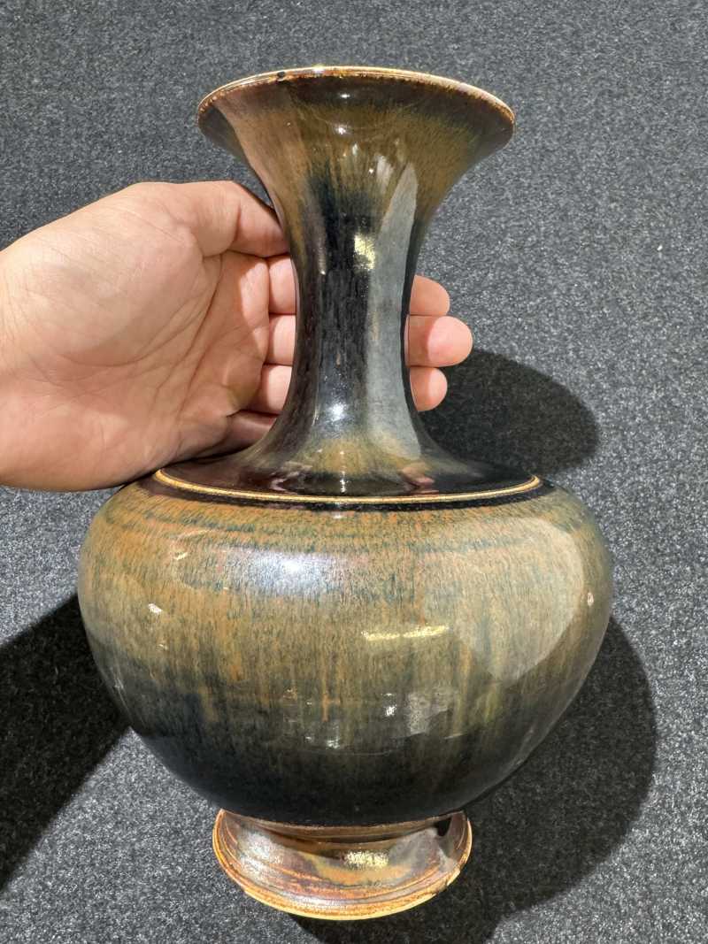 明 窑变釉盘口长颈瓶 - 图4