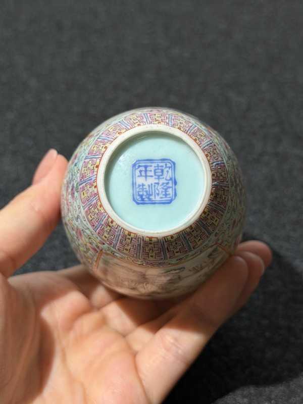民国 松石绿地开光粉彩山水人物故事图小灯笼瓶 - 图8