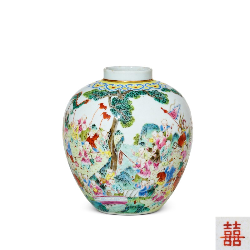 清嘉庆 粉彩百子婴戏图罐