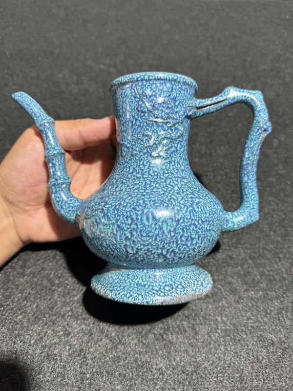 清乾隆 宜兴窑炉钧釉捏塑岁寒三友壶 - 图5