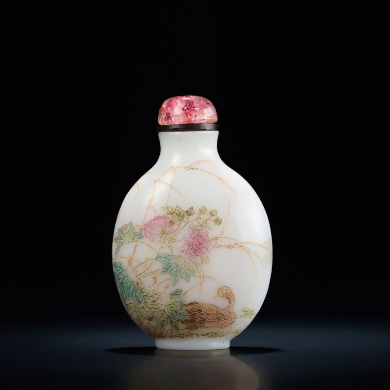 清 料胎画珐琅花卉游鸟图鼻烟壶 - 图2