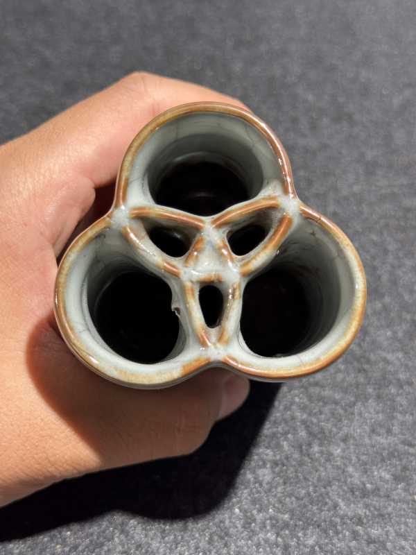 清乾隆 哥釉三联笔插 - 图7