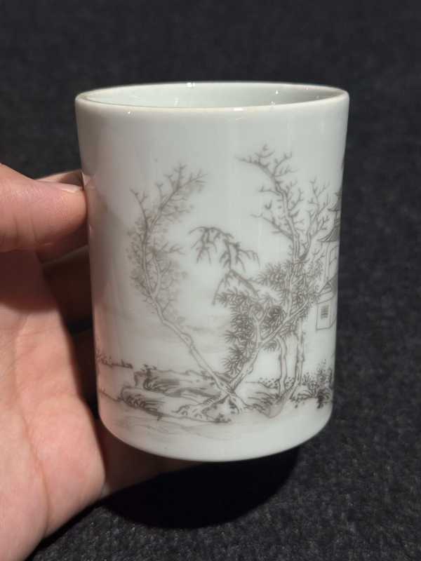 清乾隆 墨彩山居图笔筒 - 图7