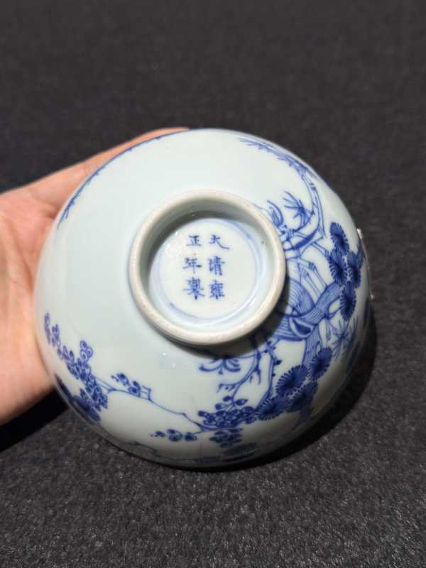 清雍正 青花岁寒三友图小碗 - 图6