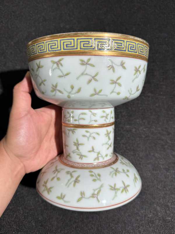 清光绪 粉彩描金折枝兰花豆 - 图5