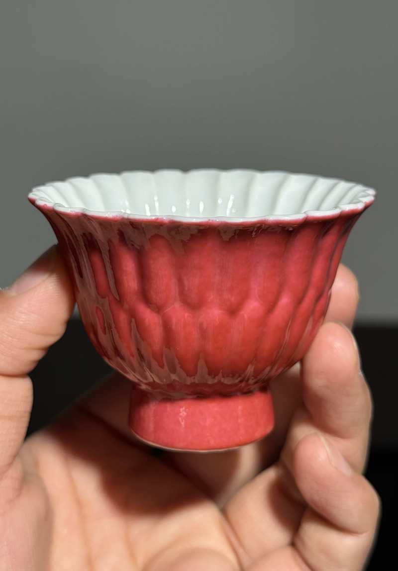 清雍正 胭脂红釉菊瓣杯 - 图12