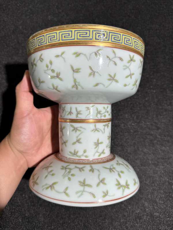清光绪 粉彩描金折枝兰花豆 - 图7