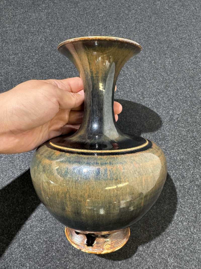 明 窑变釉盘口长颈瓶 - 图5