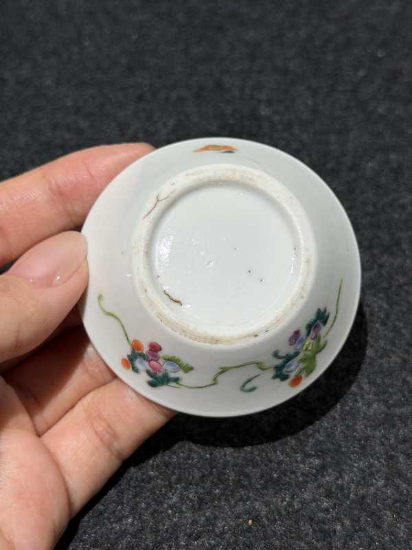 清雍正 粉彩折枝花卉纹马蹄杯一组十只 - 图40