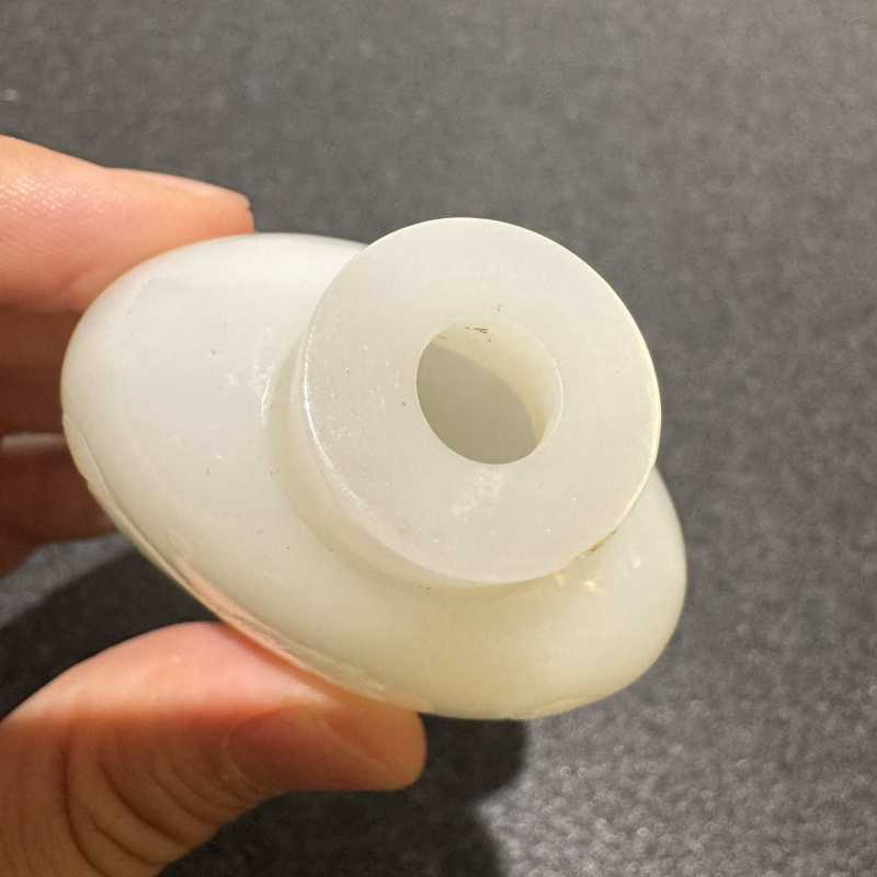清 白玉双骏图烟壶 - 图6