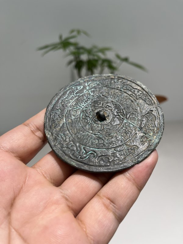 明 四鱼禽鸟瑞兽纹镜 - 图4