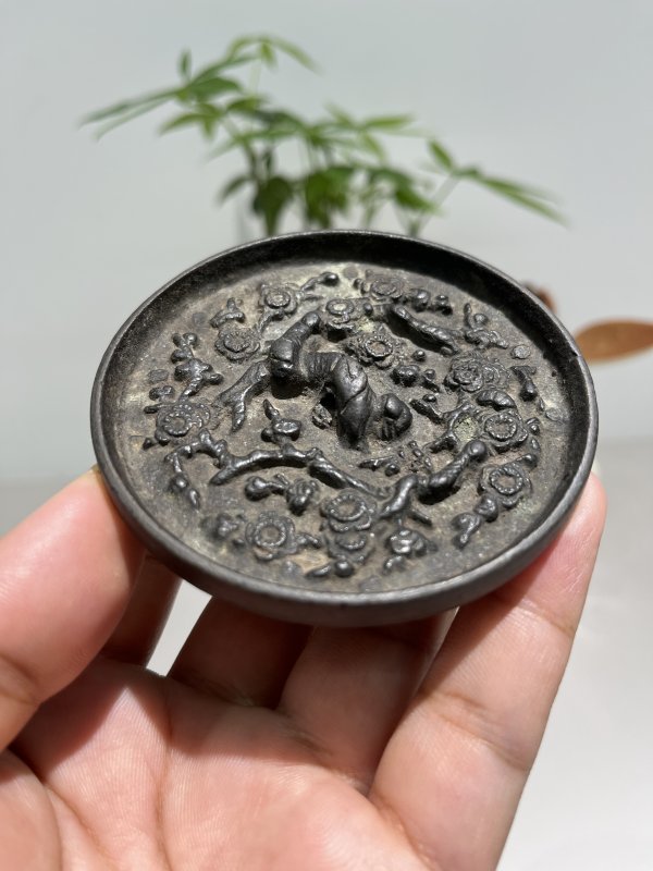 明 暗香疏影纹镜 - 图3