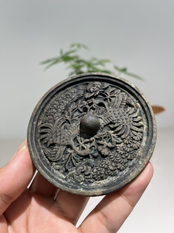 明 双凤衔花枝纹镜 - 图4