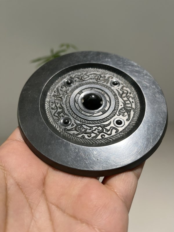 明 天禄龙虎瑞兽纹镜 - 图3