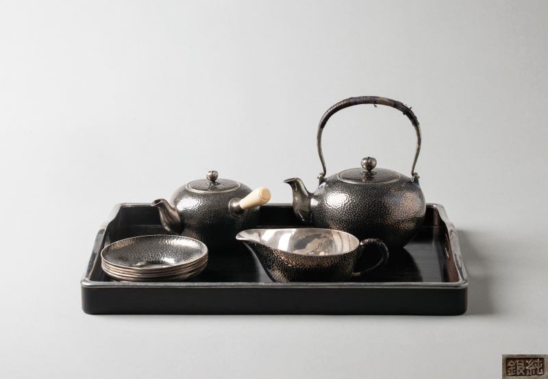 日本纯银龟甲纹煎茶道具套组（含汤沸、急须、公道杯、茶托、黑漆茶盘、多格收纳柜）
