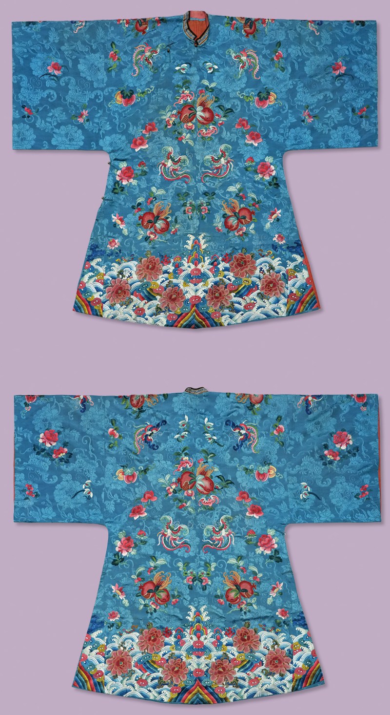 清湖蓝色暗花缎地绣三多纹女衣