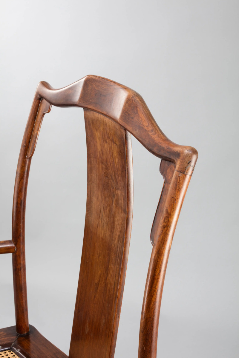 清早期 黄花梨曲面大南帽椅 - 图13