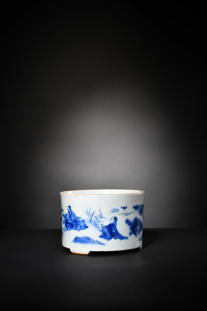 明崇祯 青花人物故事图炉 - 图2
