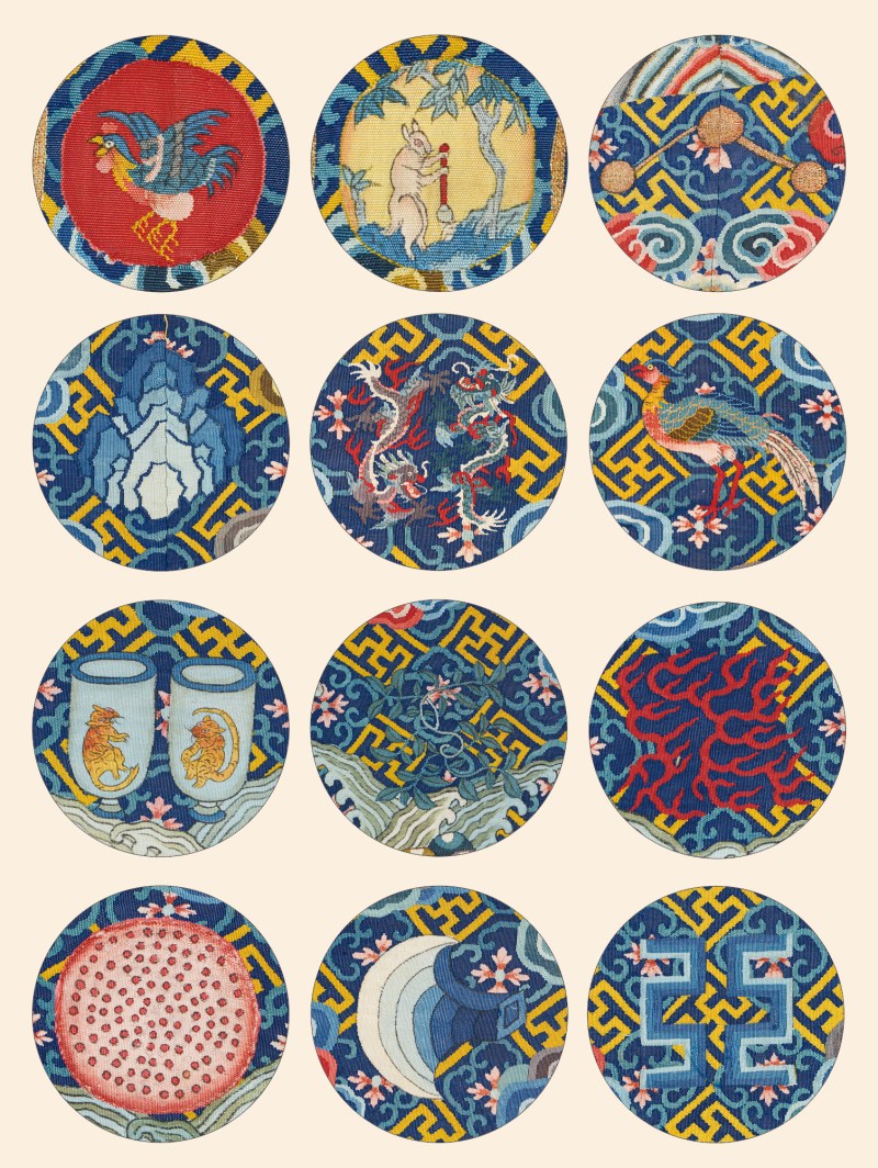 清中期缂丝万字地彩云金龙纹十二章纹龙袍 - 图4