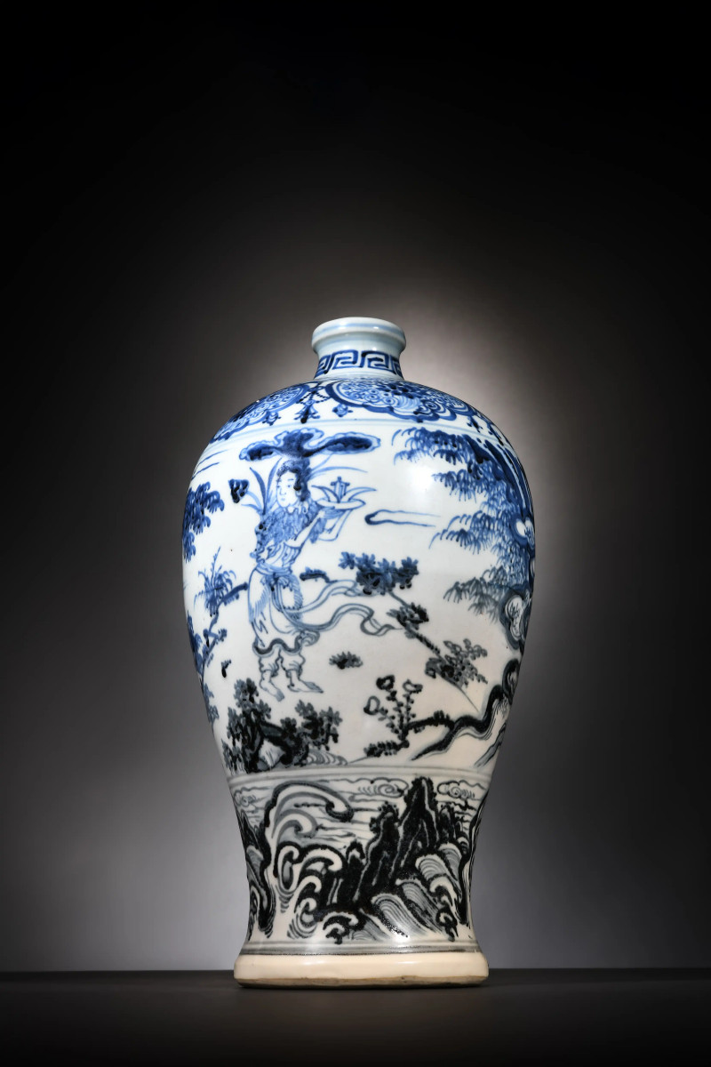 明天顺 青花药神人物梅瓶 - 图5