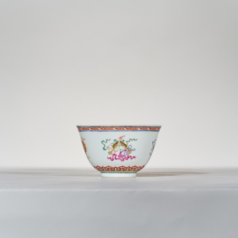 清乾隆 粉彩八宝纹茶碗 - 图5