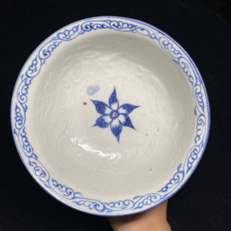 元 青花模印赶珠龙纹高足杯 - 图30