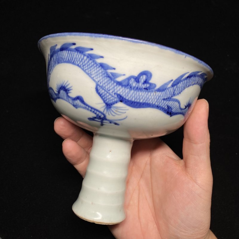 元 青花模印赶珠龙纹高足杯 - 图26