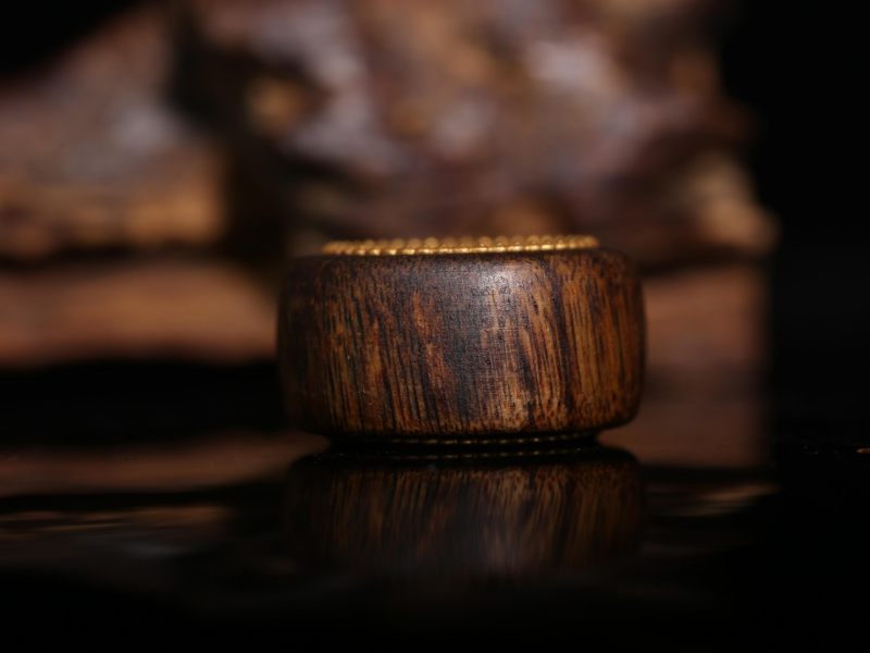 越南芽庄野生油结观徼树心黄棋楠-18k指环 - 图5