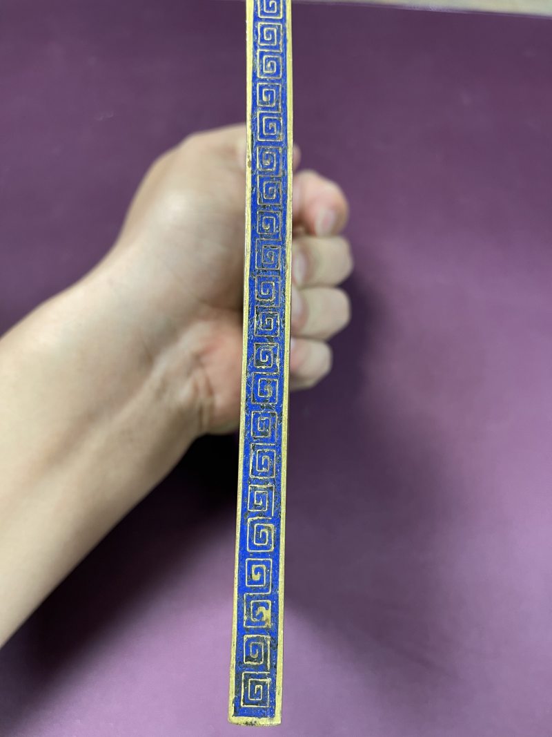 清乾隆 铜鎏金掐丝珐琅西番莲镜 - 图4