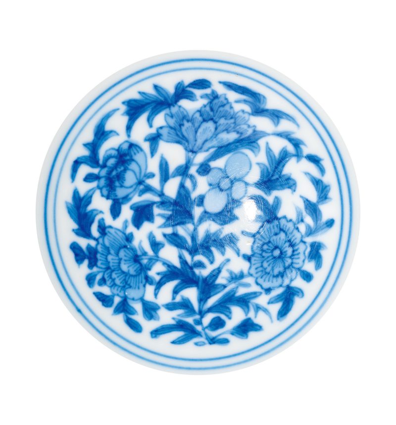 清雍正 青花团花纹小碗 - 图3