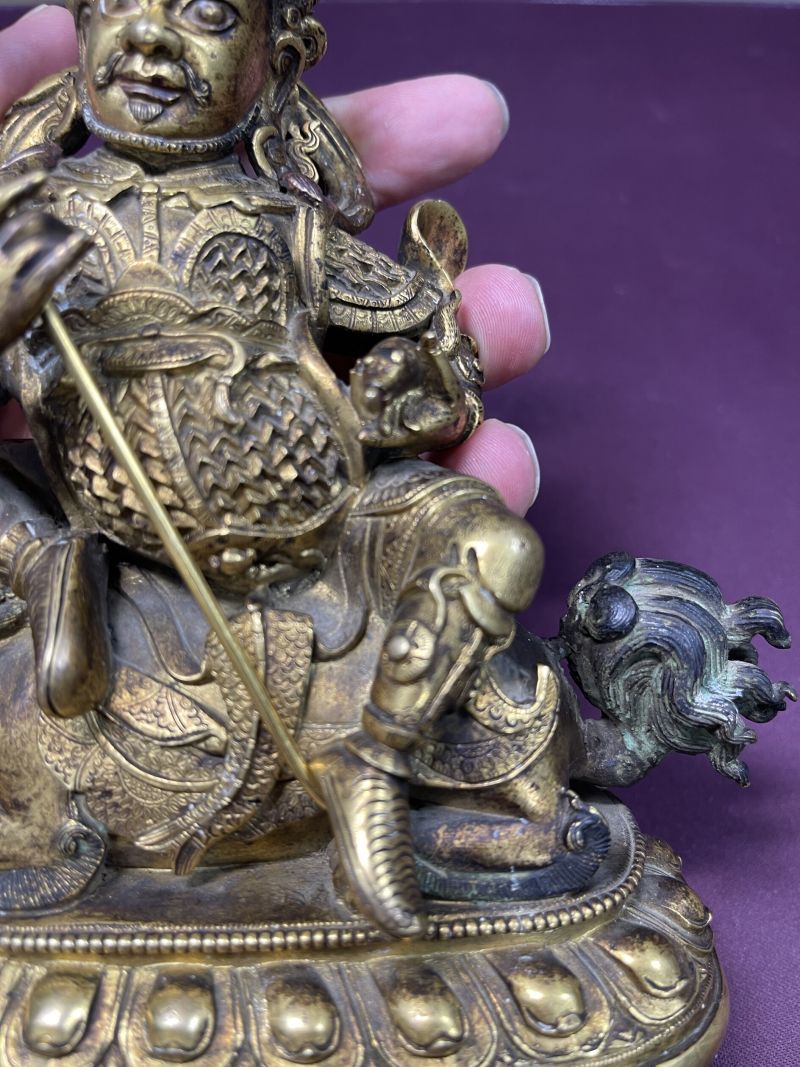 清乾隆 铜鎏金财宝天王像 - 图6