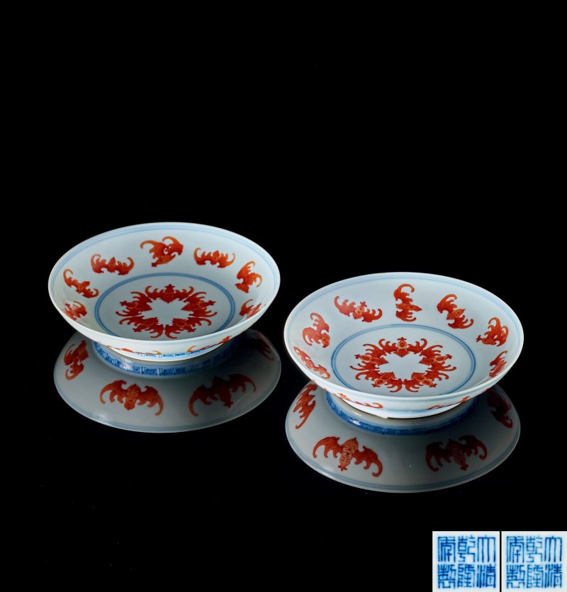 清乾隆 矾红彩洪福齐天纹盘（一对）