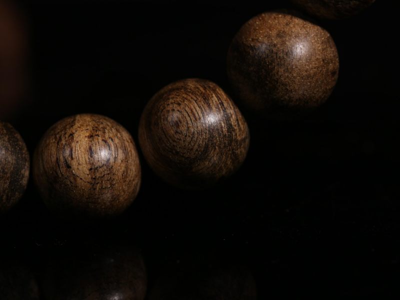 老星洲（莱特）野生树心沉香手串｜约9分多沉 - 图8