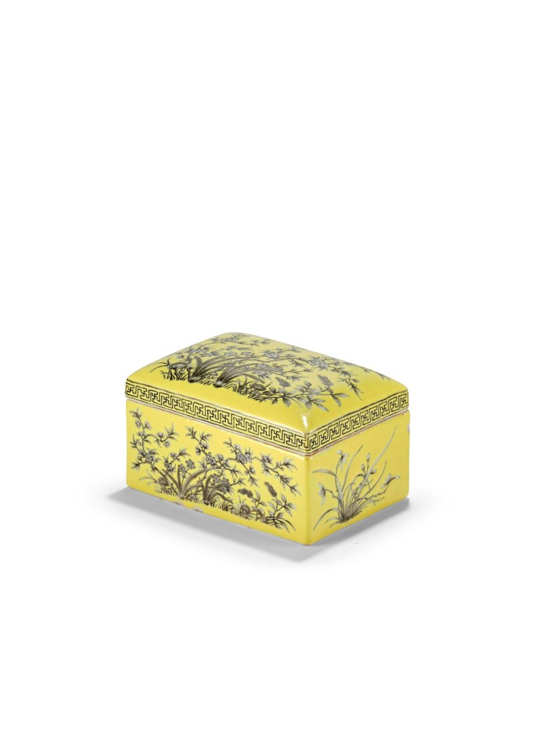 二十世紀　黃地墨彩靈仙祝壽紋長方蓋盒 | A YELLOW-GROUND GRISAILLE-DECORATED RECTANGULAR BOX AND COVER - 图6