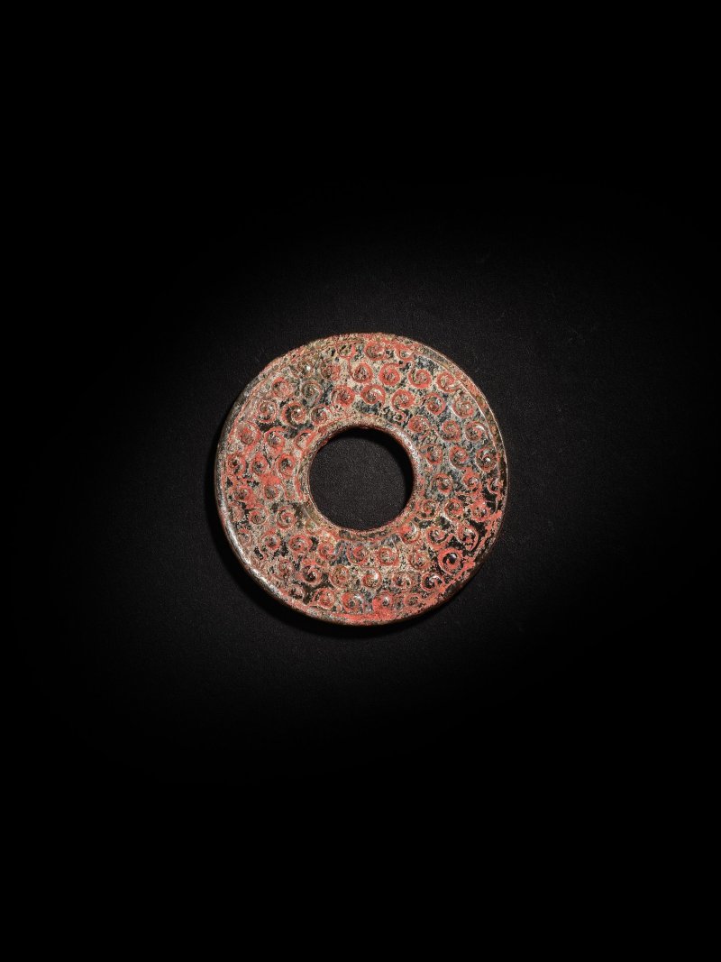 漢 玉璧 | A SMALL JADE DISC, BI - 图2