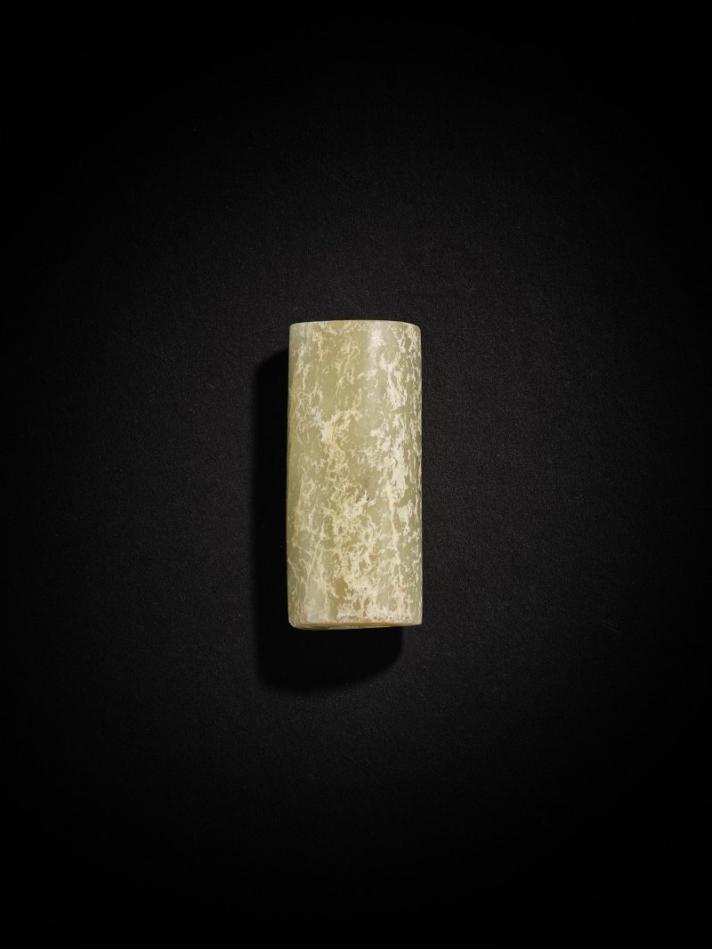 青玉管 | A PALE GREEN JADE BEAD - 图2