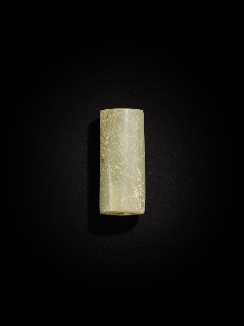 青玉管 | A PALE GREEN JADE BEAD - 图3