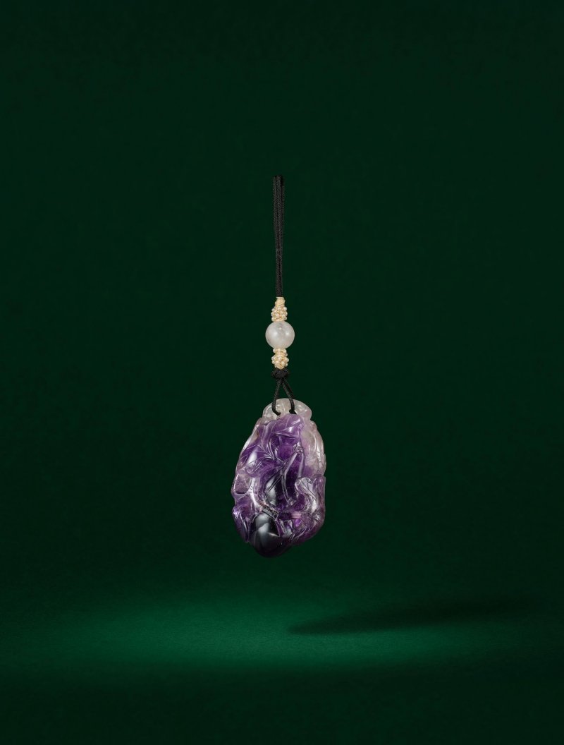 清十九世紀　紫晶蝙蝠葫蘆紋珮 | AN AMETHYST 'BAT AND GOURD' PENDANT - 图4