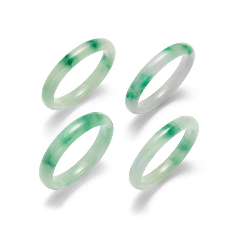 二十世紀 翠玉鐲四件 | FOUR JADEITE BANGLES