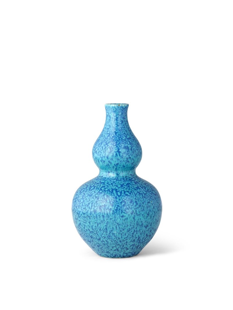 清十八世紀　爐鈞釉小葫蘆瓶 | A SMALL ROBIN'S-EGG-GLAZED DOUBLE-GOURD FLASK - 图5