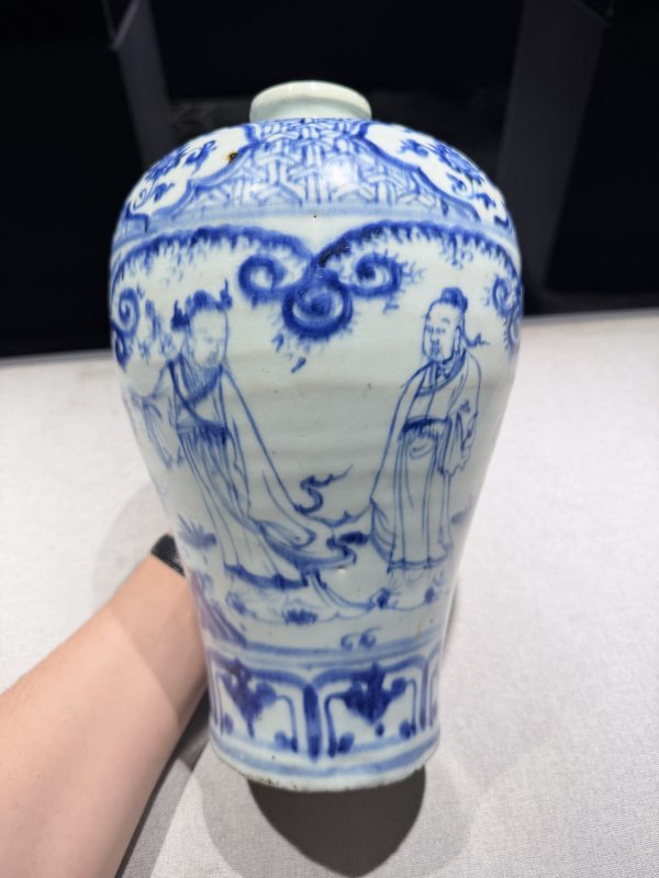 明天顺 青花高士人物梅瓶 - 图2