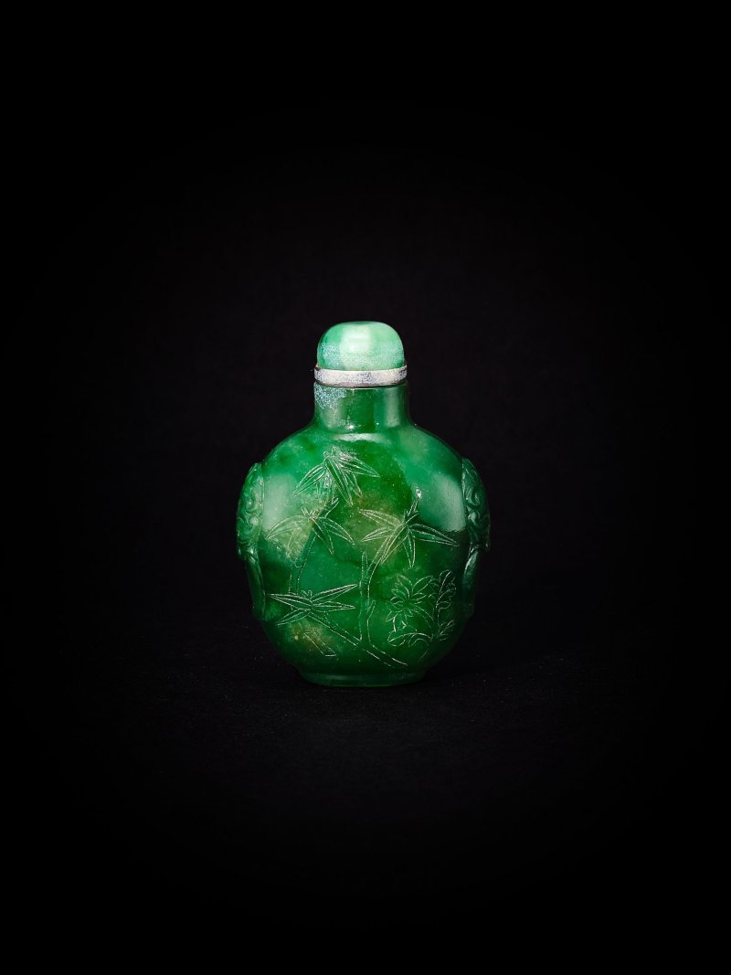 翡翠鼻煙壺 | A JADEITE SNUFF BOTTLE - 图7