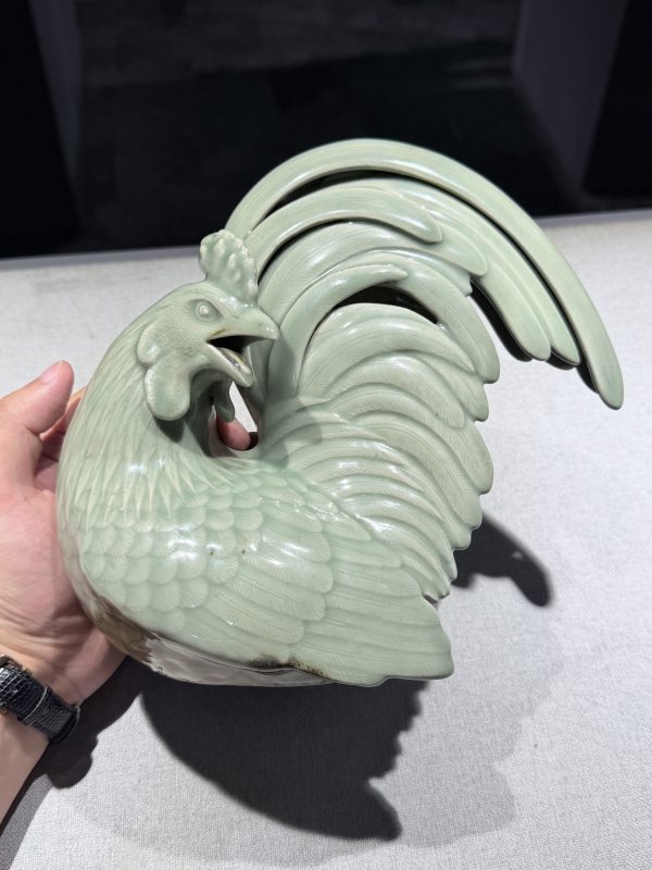 清乾隆 唐英制冬青釉大吉香薰 - 图7