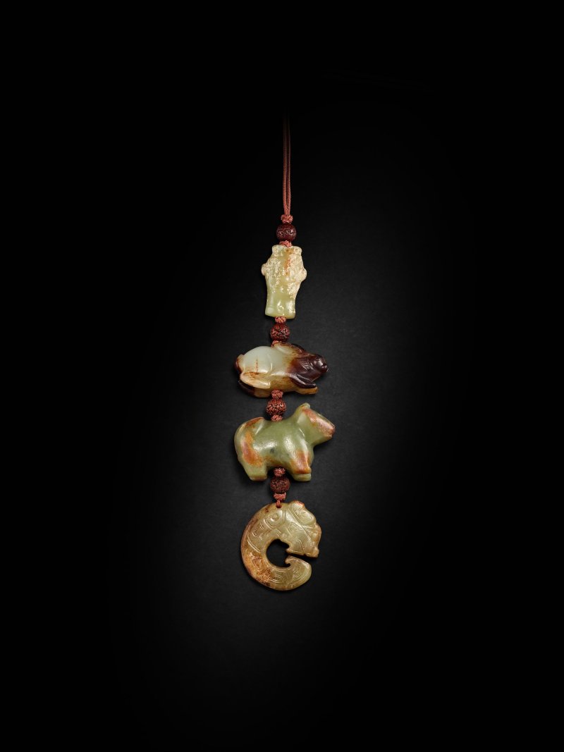 周及更晚　玉串飾 | A STRING OF FOUR JADE ORNAMENTS - 图3