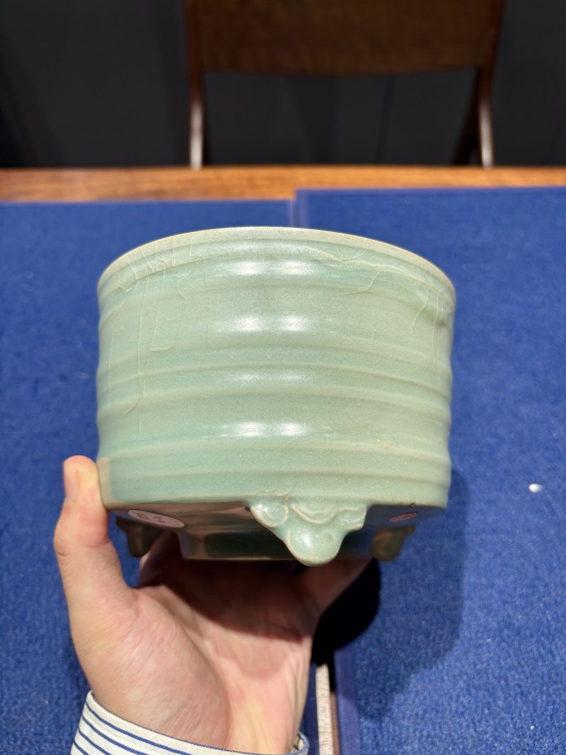 明 龙泉粉青釉弦纹炉 - 图4